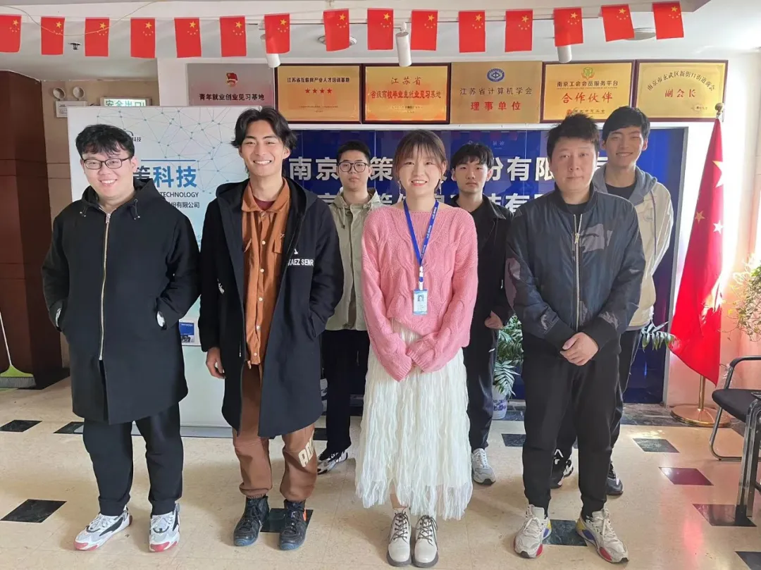 【結(jié)班留影】 好運藏在你的實力里，也藏在